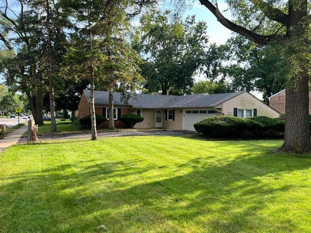 236 Vernon Drive, Bolingbrook, IL 60440