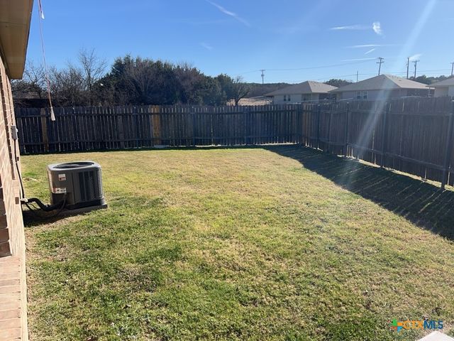 3101 Yaupon Road B, Copperas Cove, TX 76522