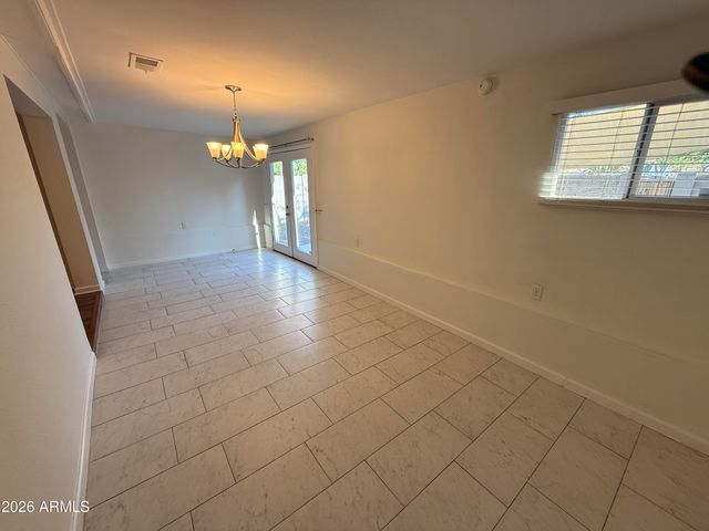 2405 W CITRUS Way, Phoenix, AZ 85015