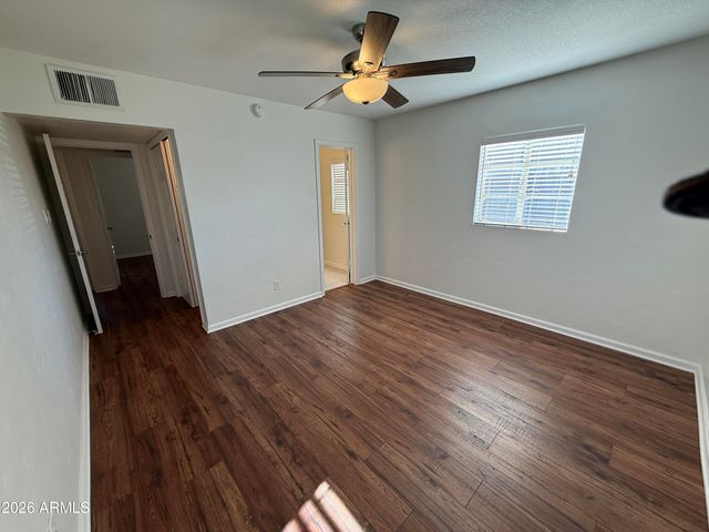 2405 W CITRUS Way, Phoenix, AZ 85015