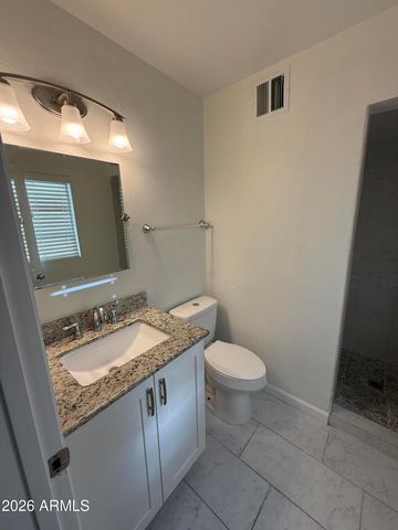 2405 W CITRUS Way, Phoenix, AZ 85015