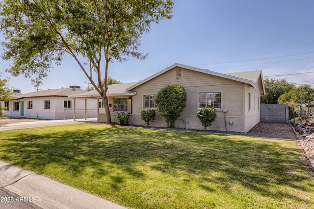 2405 W CITRUS Way, Phoenix, AZ 85015