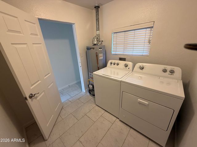 2405 W CITRUS Way, Phoenix, AZ 85015
