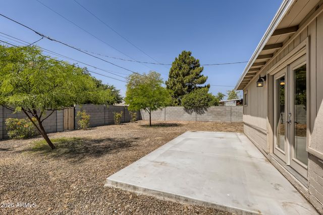 2405 W CITRUS Way, Phoenix, AZ 85015