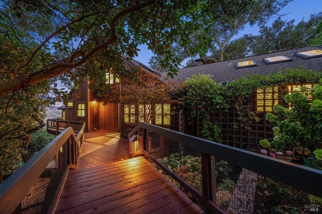 1090 Bart Rd, Sonoma, CA 95476