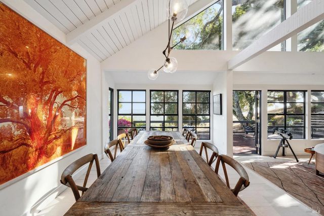 1090 Bart Rd, Sonoma, CA 95476