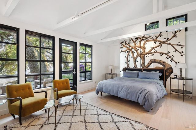 1090 Bart Rd, Sonoma, CA 95476