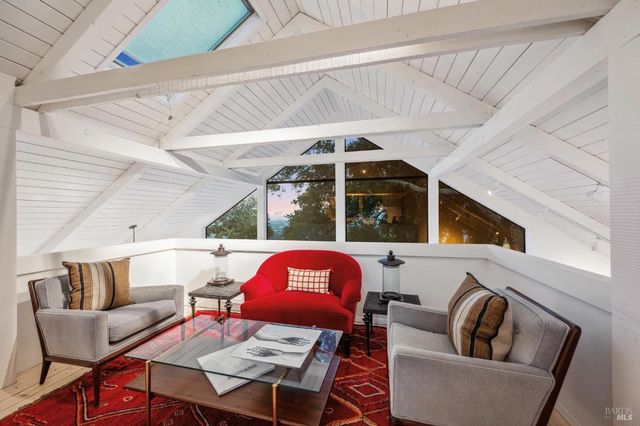 1090 Bart Rd, Sonoma, CA 95476