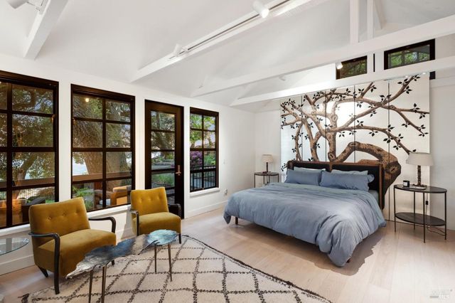 1090 Bart Rd, Sonoma, CA 95476