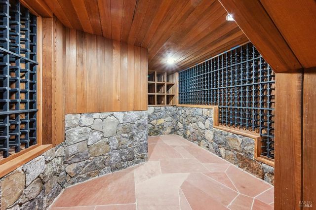 1090 Bart Rd, Sonoma, CA 95476