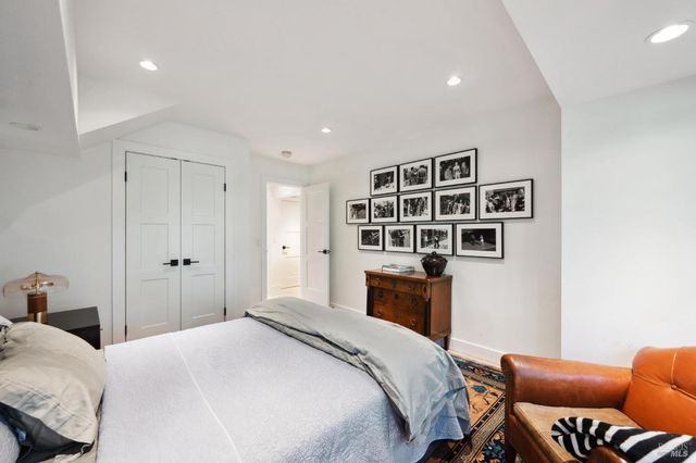 1090 Bart Rd, Sonoma, CA 95476