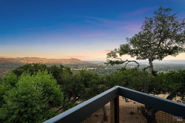 1090 Bart Rd, Sonoma, CA 95476