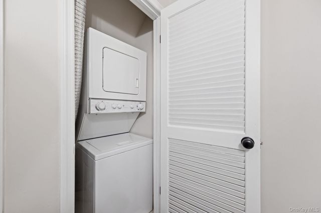 1004 Cypress Court, Highland Mills, NY 10930