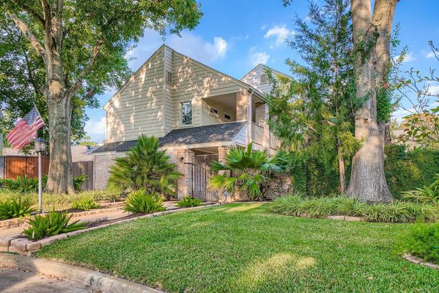 707 Queensmill Court, Houston, TX 77079