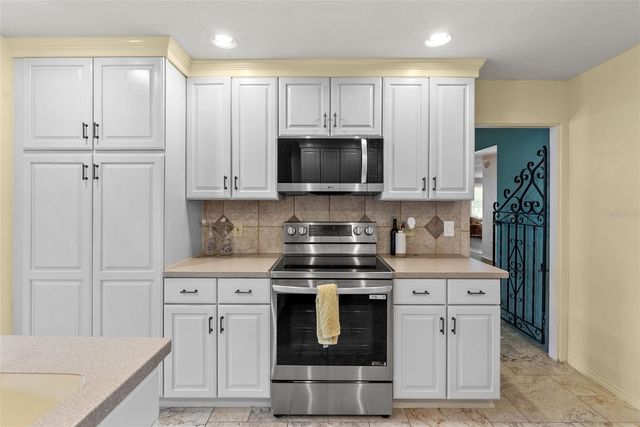 1191 87TH AVENUE N, St Petersburg, FL 33702