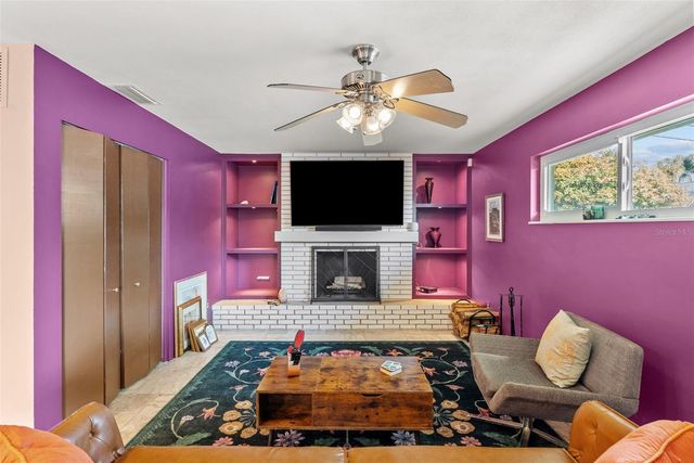 1191 87TH AVENUE N, St Petersburg, FL 33702