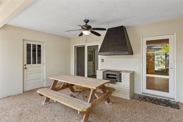 1191 87TH AVENUE N, St Petersburg, FL 33702