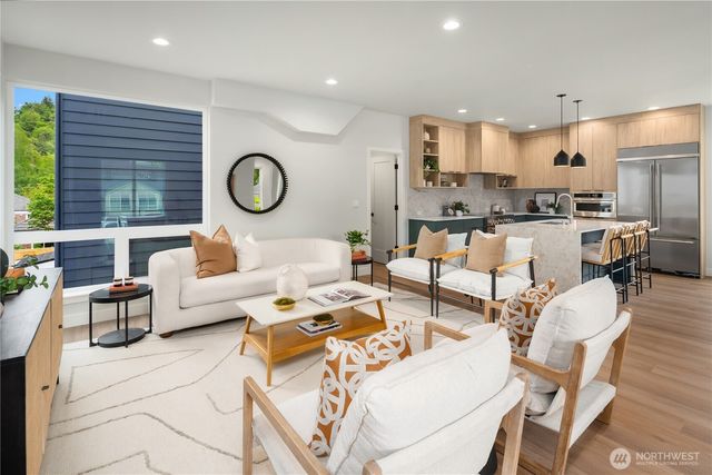 106 29th Avenue E, Seattle, WA 98112