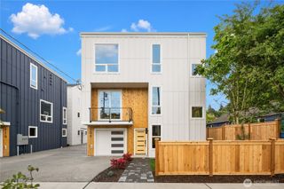 106 29th Avenue E, Seattle, WA 98112
