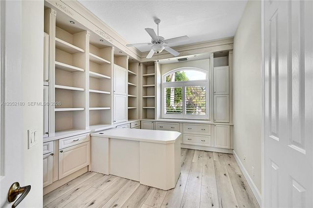512 NW 120th Drive 512, Coral Springs, FL 33071