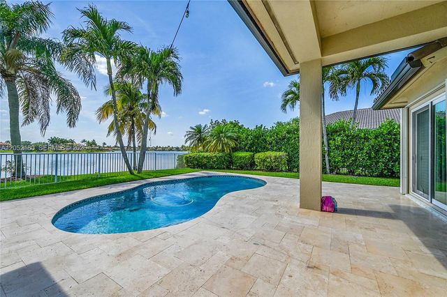 512 NW 120th Drive 512, Coral Springs, FL 33071