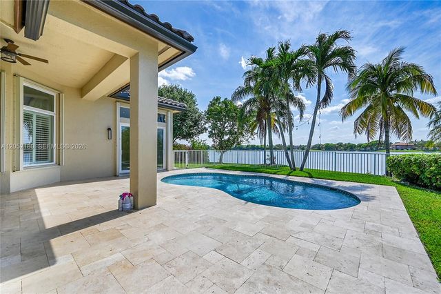 512 NW 120th Drive 512, Coral Springs, FL 33071