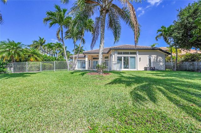512 NW 120th Drive 512, Coral Springs, FL 33071