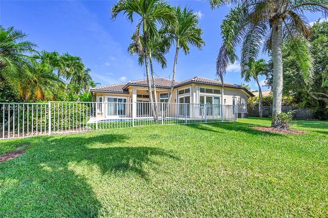 512 NW 120th Drive 512, Coral Springs, FL 33071
