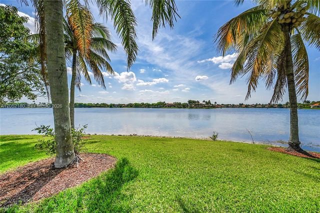 512 NW 120th Drive 512, Coral Springs, FL 33071
