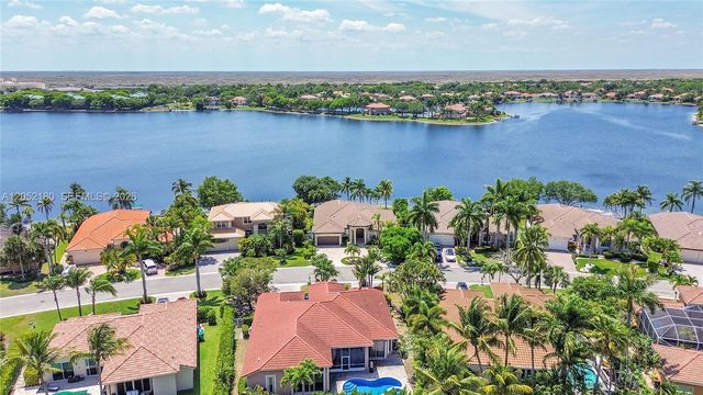 512 NW 120th Drive 512, Coral Springs, FL 33071