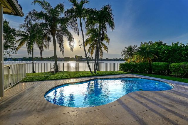 512 NW 120th Drive 512, Coral Springs, FL 33071