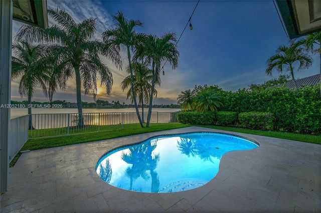 512 NW 120th Drive 512, Coral Springs, FL 33071