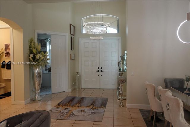 512 NW 120th Drive 512, Coral Springs, FL 33071