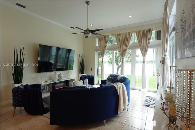 512 NW 120th Drive 512, Coral Springs, FL 33071