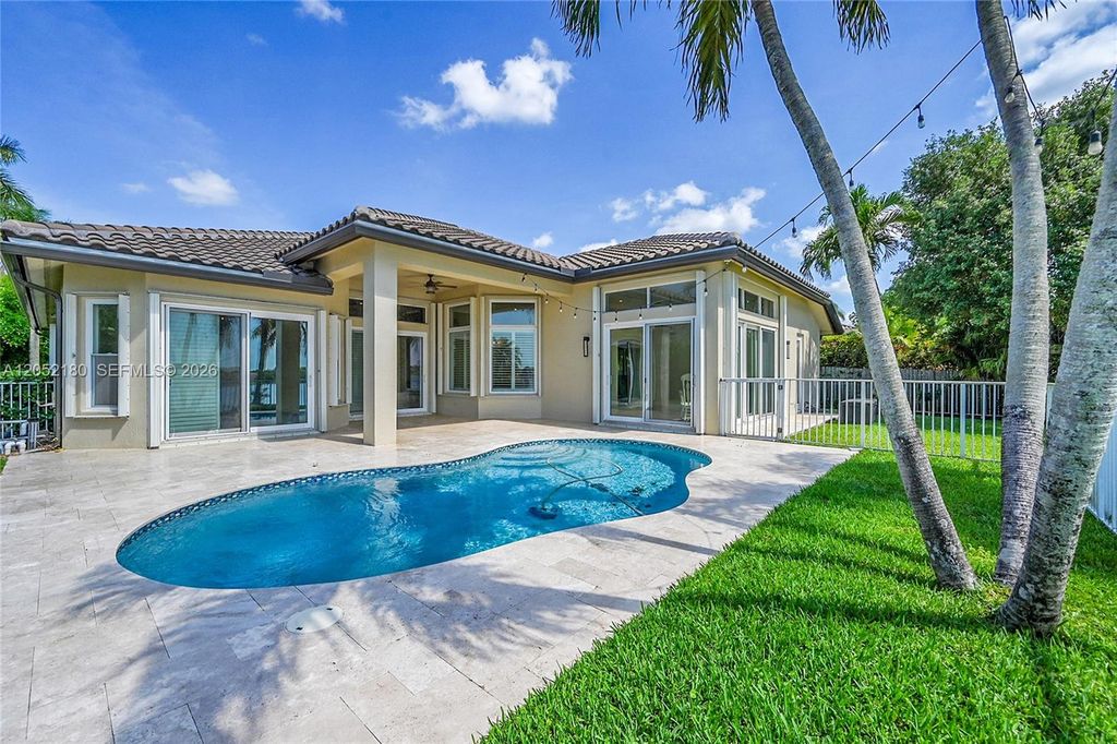 512 NW 120th Drive 512, Coral Springs, FL 33071