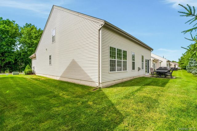 111 Jasmine Drive, Middletown, NY 10940