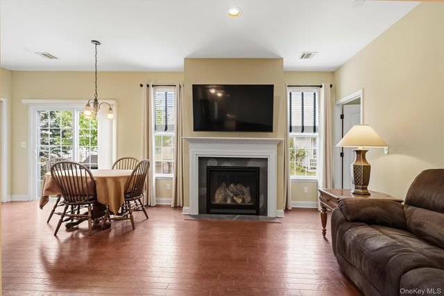 111 Jasmine Drive, Middletown, NY 10940