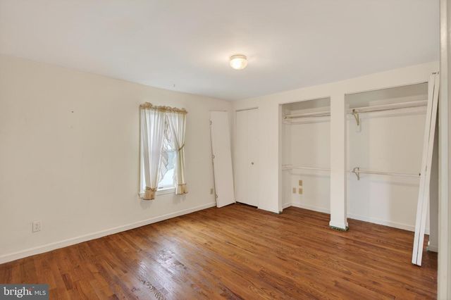 7051 WINCHESTER GRADE RD, Berkeley Springs, WV 25411