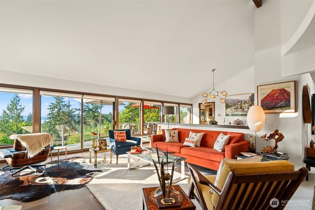 7025 156th Street SW, Edmonds, WA 98026