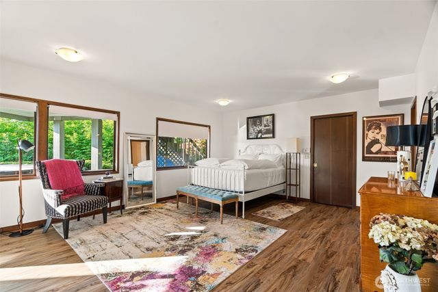 7025 156th Street SW, Edmonds, WA 98026
