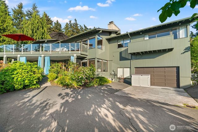 7025 156th Street SW, Edmonds, WA 98026