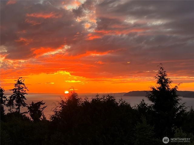 7025 156th Street SW, Edmonds, WA 98026