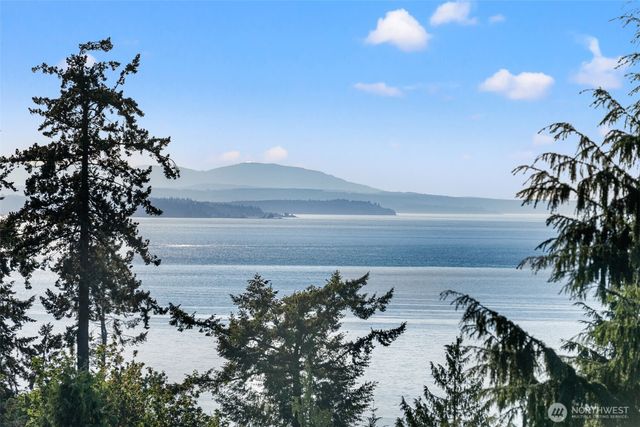 7025 156th Street SW, Edmonds, WA 98026