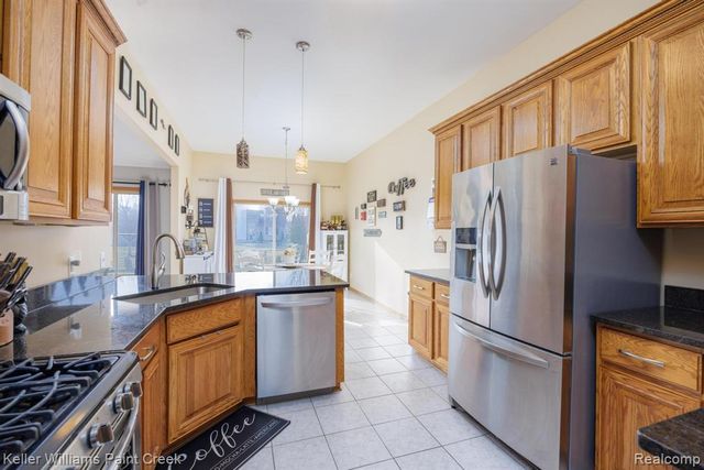 54669 Shady Creek Drive, New Baltimore, MI 48047