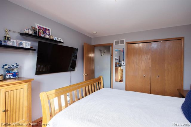 54669 Shady Creek Drive, New Baltimore, MI 48047