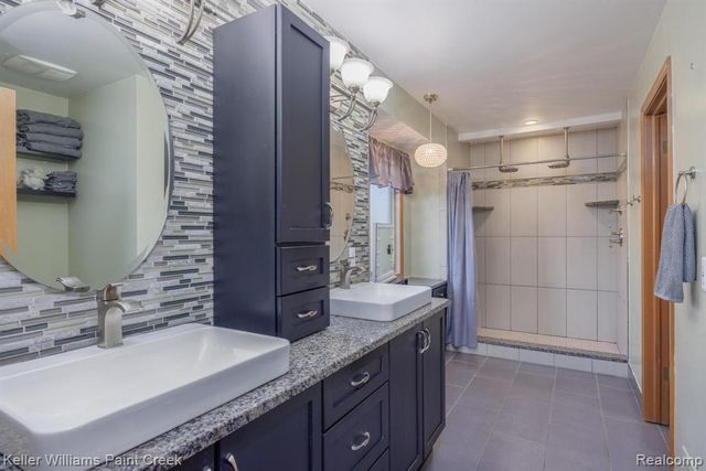 54669 Shady Creek Drive, New Baltimore, MI 48047