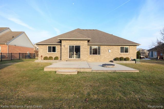 54669 Shady Creek Drive, New Baltimore, MI 48047