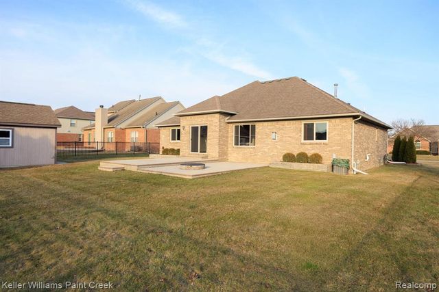 54669 Shady Creek Drive, New Baltimore, MI 48047