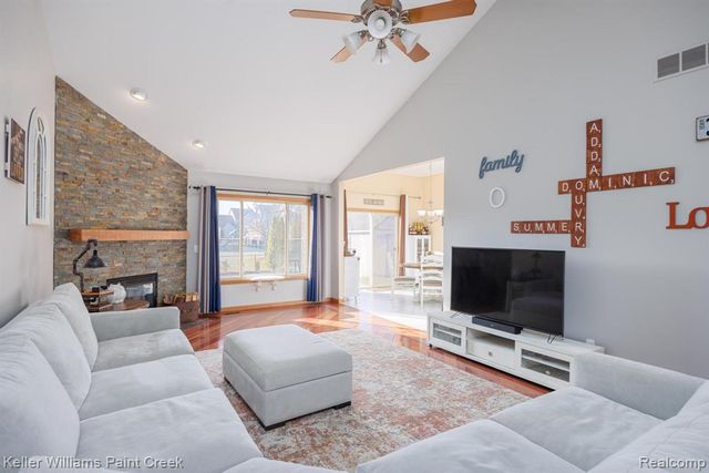 54669 Shady Creek Drive, New Baltimore, MI 48047