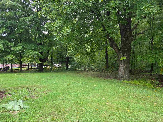 5 Whittier Street, Newton, NH 03858